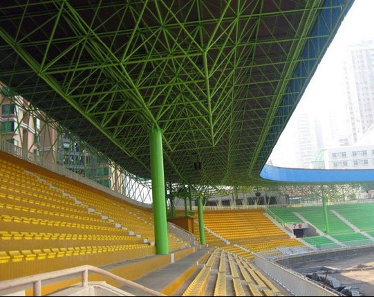 敦化体育场看台网架工程